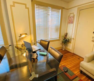 East Bronx Appartement | NYC Cozy Private Bedroom with Free Parking & Near Subway - Business & Tourists