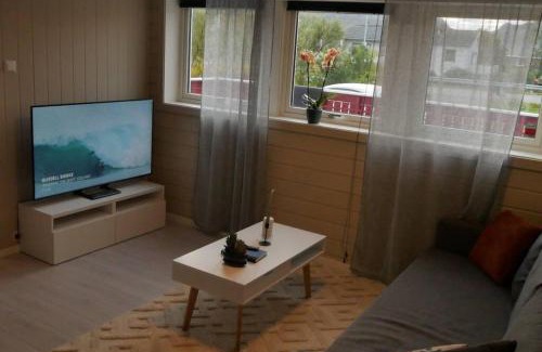 Leknes Appartement | Nyrenovert leilighet med gratis parkering