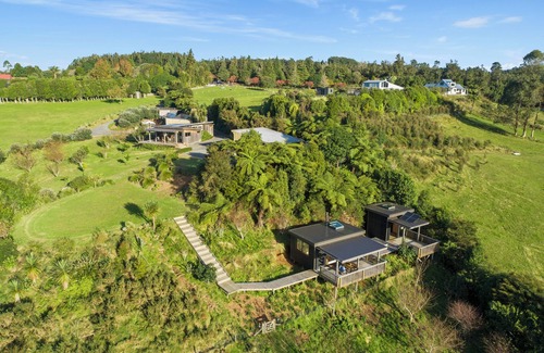Whakamarama Cabine | NZ Bush Retreat Cabin Escape