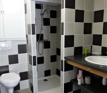 Chadron Appartement | O Berges Sauvages