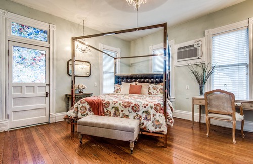 Midtown Lit Et Petit-Déjeuner | O'Casey's Boutique Inn