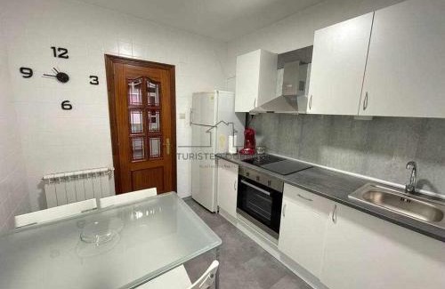 Ourense Appartement | O cuarto de abastos