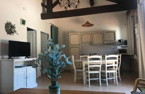 Colombiers Appartement | O’gîtes des colombes
