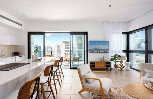 Bat Yam Appartement | O&O Group- Family Getaway | Sea View & Parking