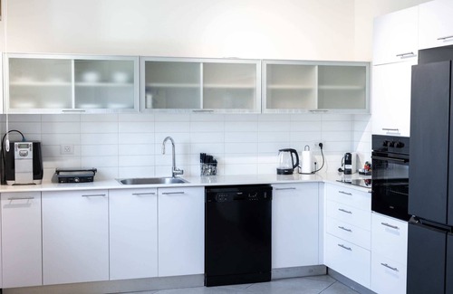Rishon LeTsiyon Appartement | O&O Group - SeaFront Luxurious 3 BR Apartment