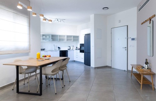 Rishon LeTsiyon Appartement | O&O Group - SeaFront Luxurious 3 BR Apartment