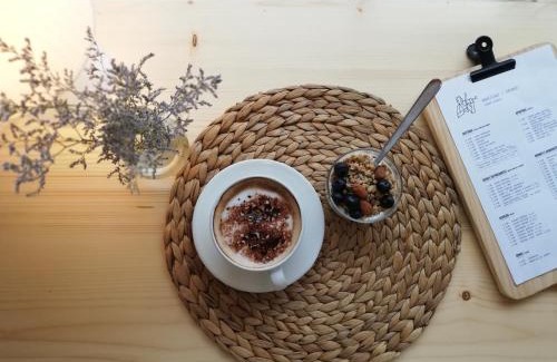 Praia de Mira Maison | O VIOLAS - Art Coffee & Guesthouse