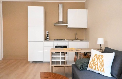 Osimo Appartement | O03 - Osimo, two-room apartment with terrace and wifi