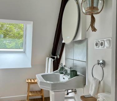 Ourouer-les-Bourdelins Lit Et Petit-Déjeuner | O2 Tours