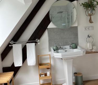 Ourouer-les-Bourdelins Lit Et Petit-Déjeuner | O2 Tours