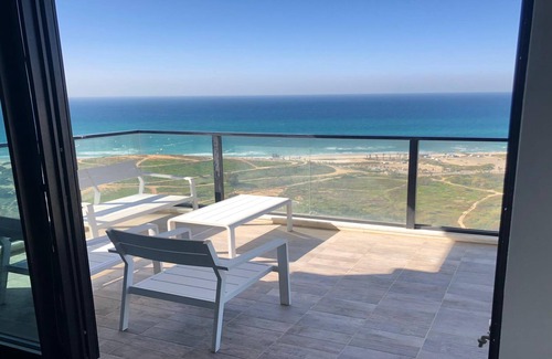 Rishon LeTsiyon Appartement | appartement lauxry nouvelle tour meilleur emplacement vue sur la mer Bat yam près de la plage GYM.