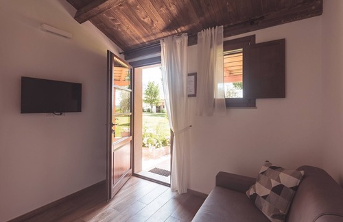 Nerbisci Autre | OAK FARMHOUSE - POPLAR APARTMENT