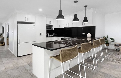 Oak Flats Maison | Oak Flats Escape - Pet Friendly