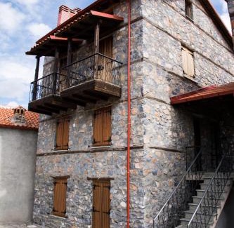 Aghios Athanasios Appartement | Oak & Pine