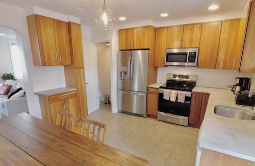 Mount Pleasant Maison | Oak St. Oasis Summary