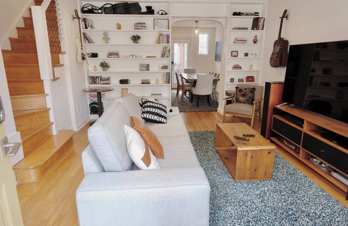 Mount Pleasant Maison | Oak St. Oasis Summary