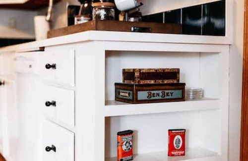 Afton Maison | Oak View Game Room & Hiking Trails at Hidden Creek