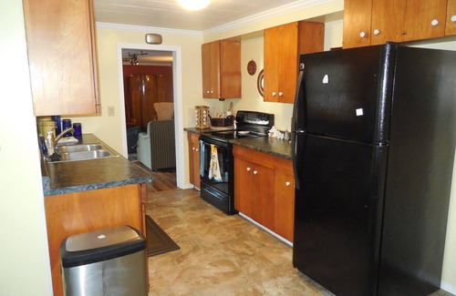 Oakridge Maison | Oakridge Orchard Oasis