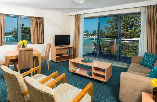 The Entrance Appartement | Oaks The Entrance Waterfront Suites