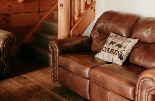 Greenville Maison | Oakview at Grandview Cottages