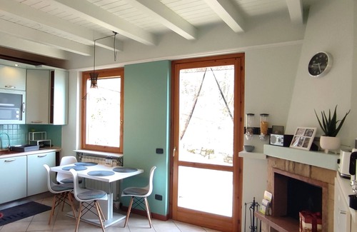 Fonteno Maison | Oasi Azzurra - three-room apartment in small villa with terrace overlooking Lake Iseo