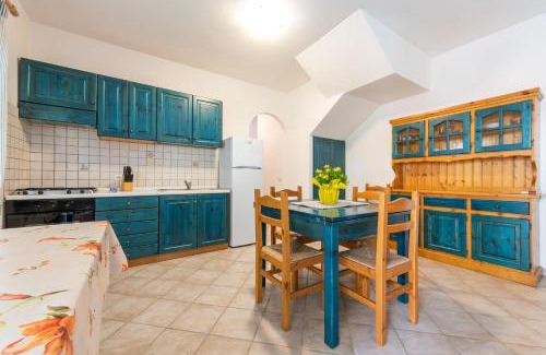 Porto Pino Maison | Oasi Blu Porto Pino