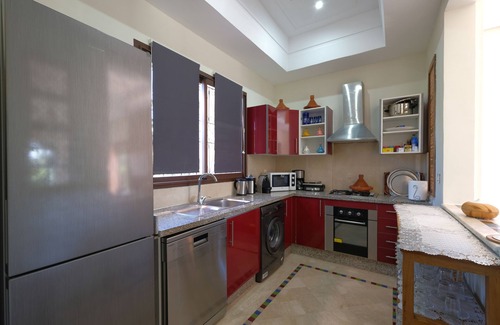 Oulad Hassoune Villa | villa avec piscine privative, vue sur l’Atlas.