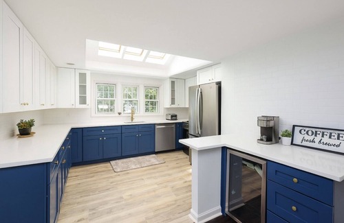 Brick Maison | Oasis at the Jersey Shore! 4 Bedrooms, Pool, Pickleball Court, Pool House & More