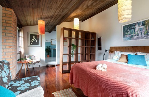 Garopaba Maison | LA MAISON POUR VOS VACANCES jardin, wifi, ciel, 800 mts de la mer, nous acceptons vos chiens