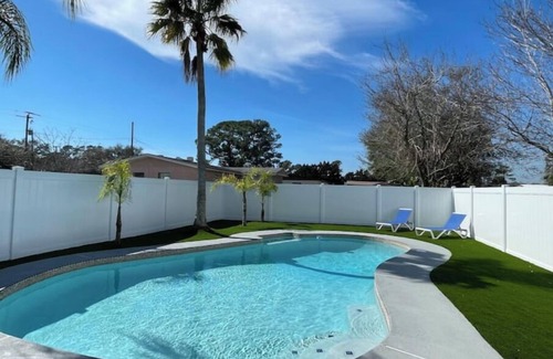 Port Orange Maison | Oasis House 3Bed+2Ba+Pool+Garage. Bikes welcome!