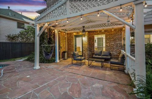 Dallas Maison | Oasis Jungle 5BR Pool W Huge View Private