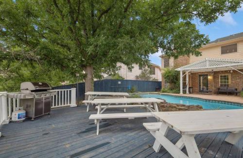 Dallas Maison | Oasis Jungle 5BR Pool W Huge View Private