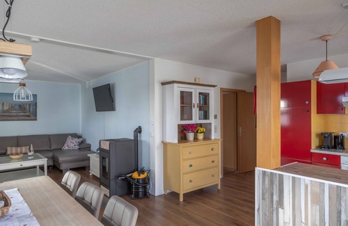 Feriendorf Frankenau Appartement | **Oasis of peace in the Kellerwald forest at the forest entrance. Garden with fence. WLAN free of charge.