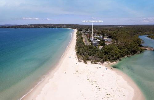 Vincentia Maison | Oasis on the beach - large 6BR home w. ocean views