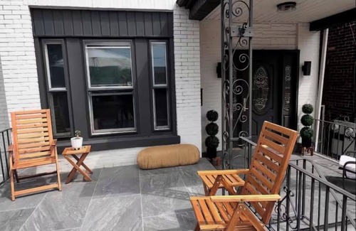 West New York Appartement | Oasis on the Hudson River: NYC Views & Vibes, Charming 2 Bedroom with Wifi