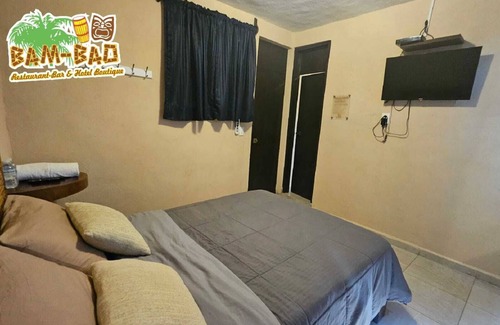 Boulevard Barra Vieja Hôtel | Oasis room, double bed, access to Acapulco Diamante beach, breakfast included.
