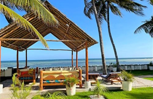 Msambweni Maison | Oasys House - Beautiful Private Beach Front Home