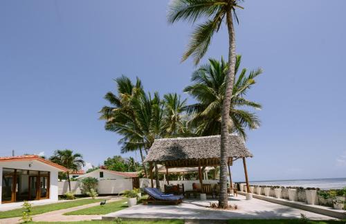 Msambweni Maison | Oasys House - Beautiful Private Beach Front Home