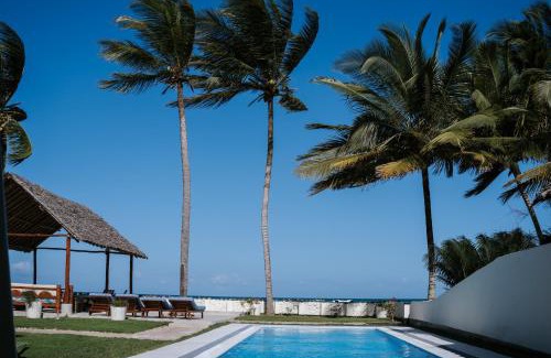 Msambweni Maison | Oasys House - Beautiful Private Beach Front Home