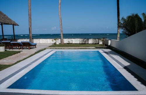 Msambweni Maison | Oasys House - Beautiful Private Beach Front Home