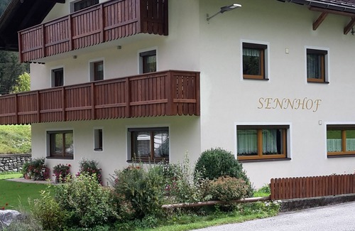 Bach Appartement | Apartment Oberbach for 2 people with a view of the mountains