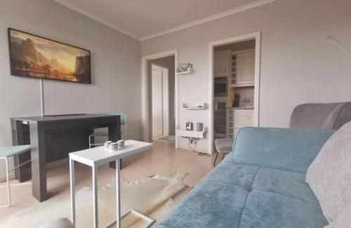 Niendorf/Ostsee Appartement | Obj 14 Carpe Diem ca 30 m zum Strand 2 Schlafzimmer 2 TV WLAN Balkon für bis zu 4 Personen