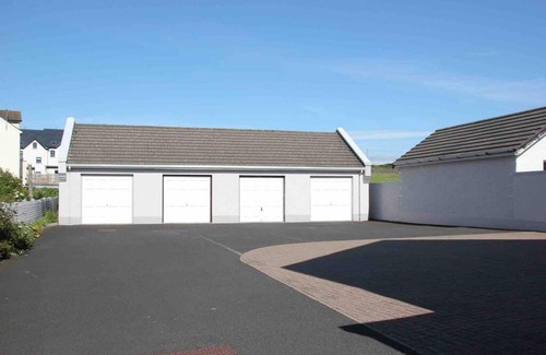 Portballintrae Appartement | Obsidian: Arguably the best view in Portballintrae