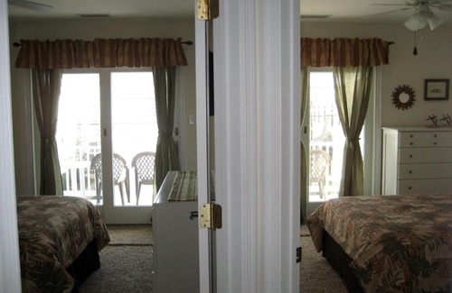Gold Coast Appartement | OC2543 Central Ave-2nd-Floor