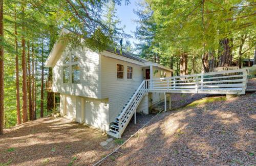 Gualala Maison | Ocean and Redwoods Views! Coastal NorCal Sanctuary