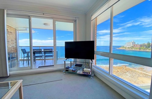 Cronulla Appartement | Ocean Front Panoramic Ocean Views with Direct Beach Access 616
