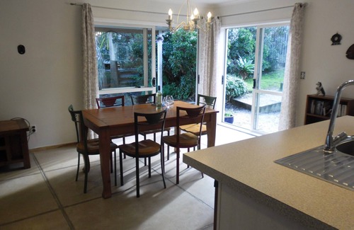 Tairua Cottage | Ocean Beach Honey - Maison de vacances Tairua