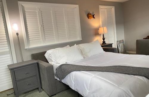 Gloucester Appartement | Ocean Breeze-8min Walk to Beach