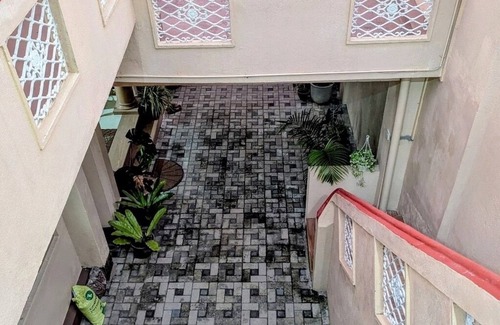 Wellawatta South Appartement | OCEAN BREEZE RETREAT A COASTAL GETAWAY IN COLOMBO