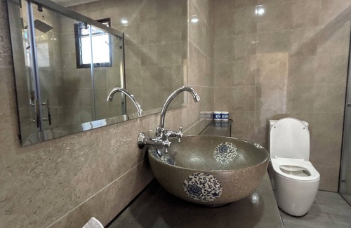 Siumu Hôtel | Ocean Club Maninoa: Super King & King Single Comfort Unit 6